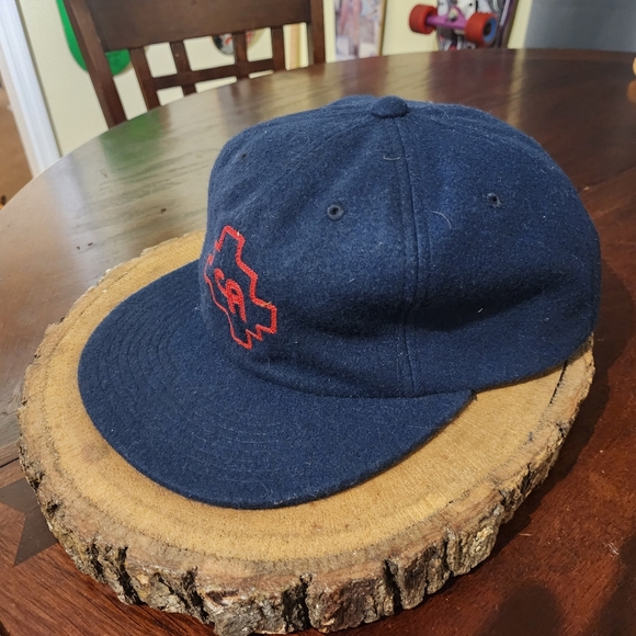 VANS CA wool type hat - Picture 3 of 4